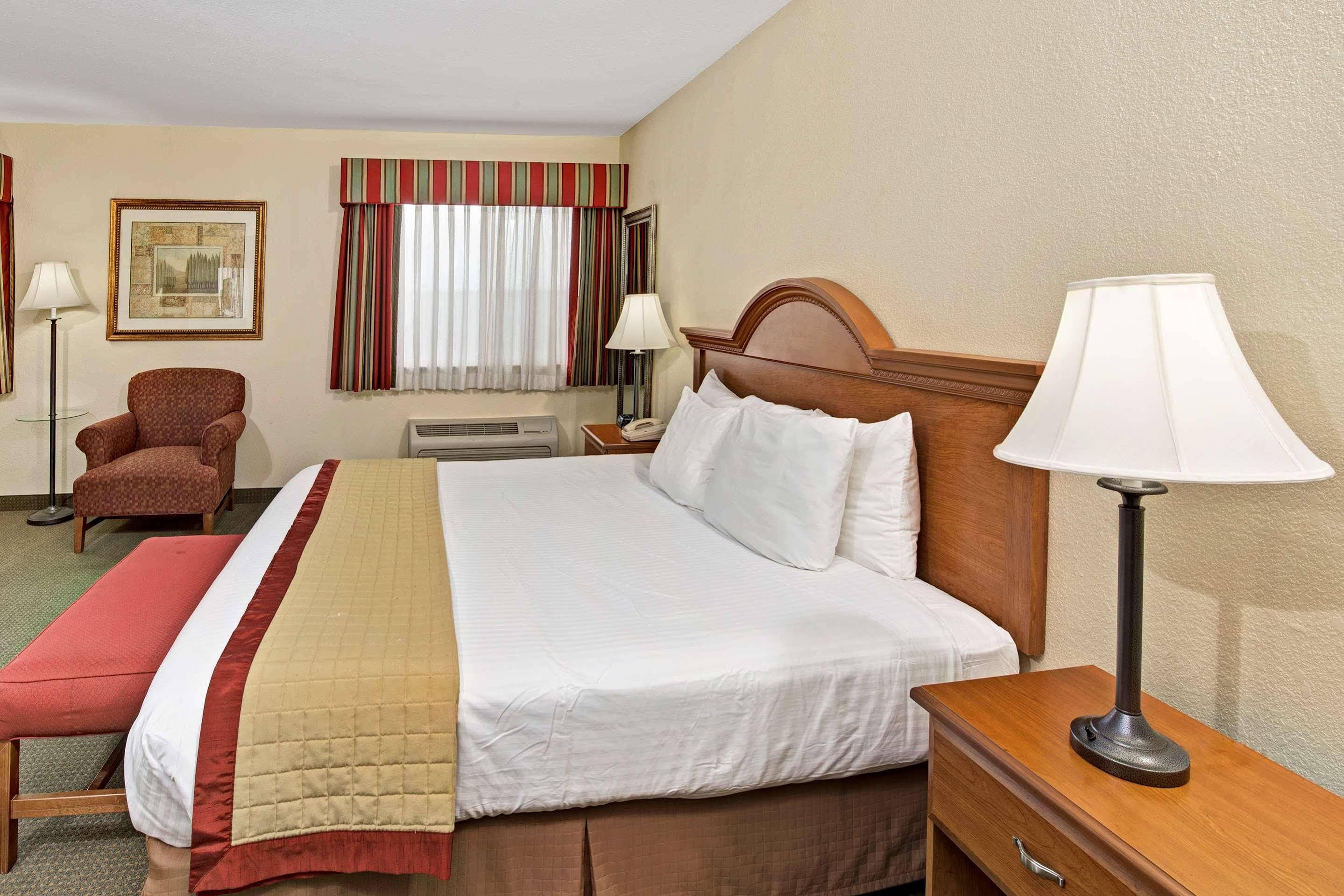 Hotel Baymont By Wyndham Indianapolis Zewnętrze zdjęcie