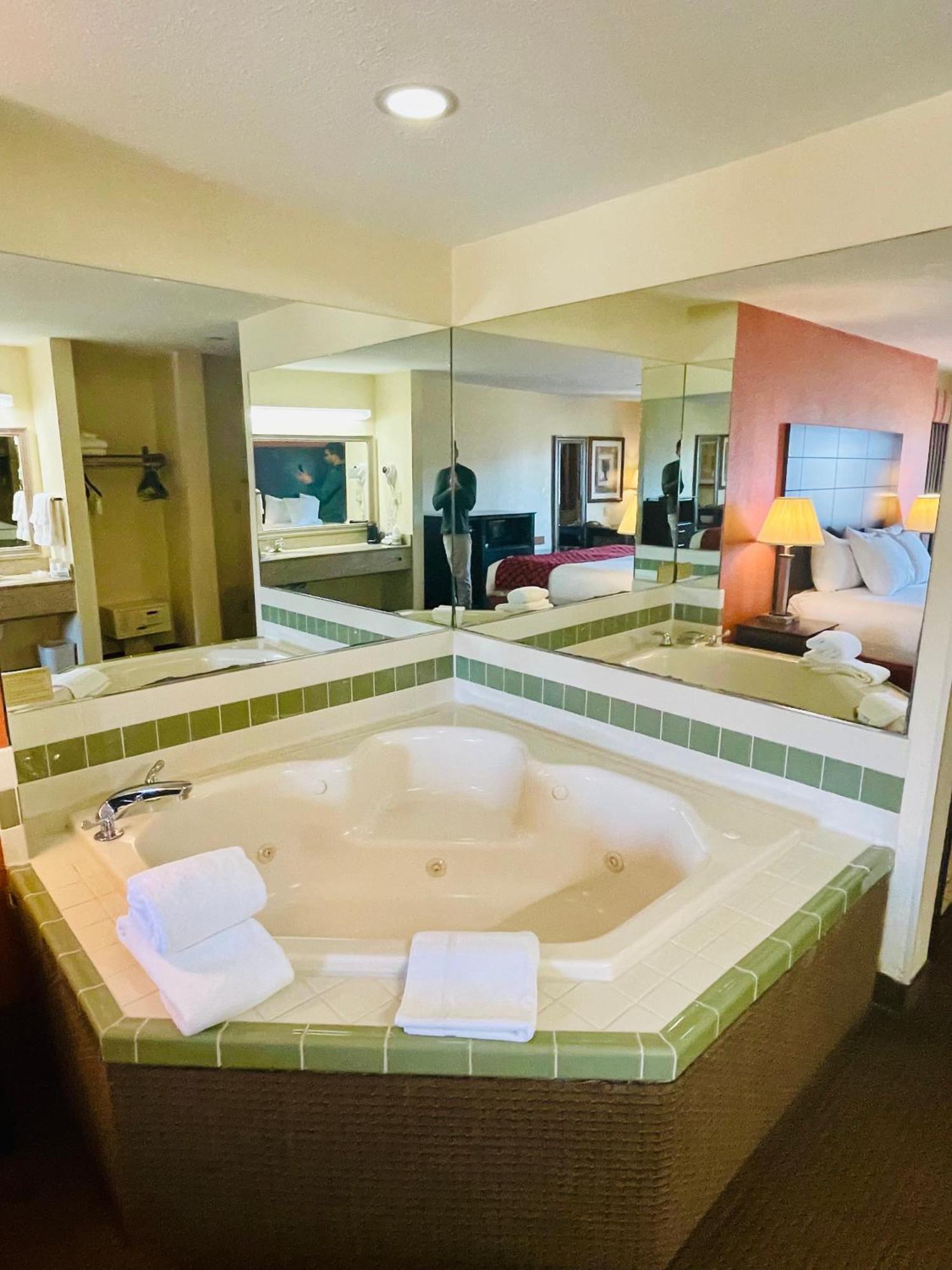 Hotel Baymont By Wyndham Indianapolis Zewnętrze zdjęcie
